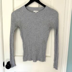 1901 Light Gray Ribbed Long Sleeve Top